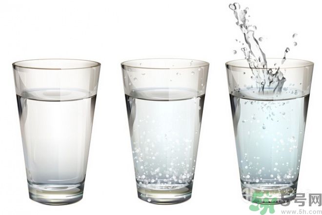 喝水能防腎結(jié)石嗎？喝水怎么預(yù)防腎結(jié)石？