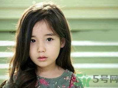 13歲新娘嫁16歲丈夫后懷孕 稱婚姻并非強(qiáng)迫是怎么回事？