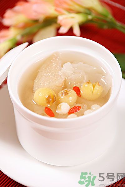 枸杞可以和銀耳一起煮嗎？吃枸杞有什么禁忌？