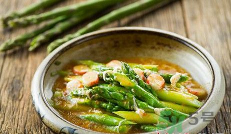 蝦膏燴蘆筍怎么做？蝦膏燴蘆筍的做法？