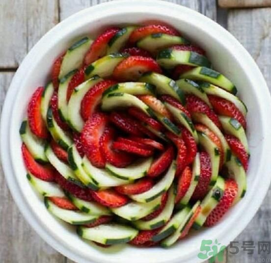 減肥蔬菜沙拉怎么做？減肥蔬菜沙拉的做法有哪些？