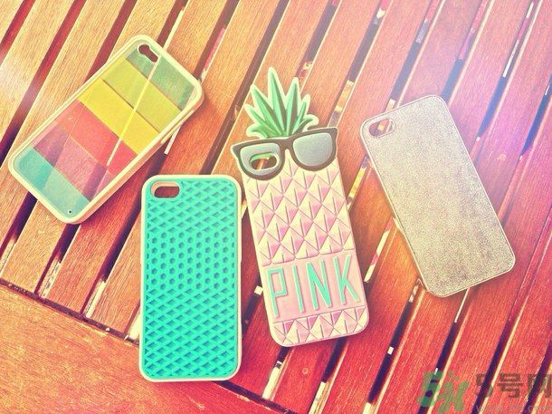 低頭族會(huì)造成哪些肌膚問題？低頭族要注意什么？