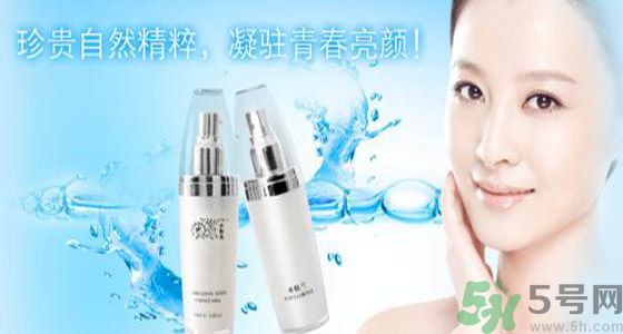 自然泉花語水妍保濕精華乳怎么樣？