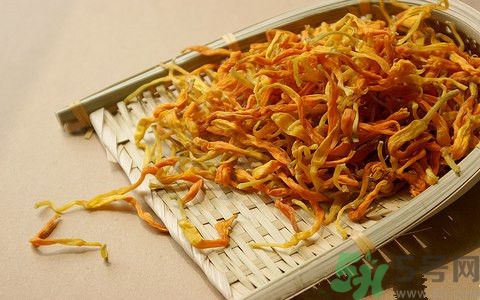 孕婦能不能吃黃花菜?孕婦吃黃花菜有什么好處 孕婦能不能吃黃花菜?孕婦吃黃花菜有什么好處