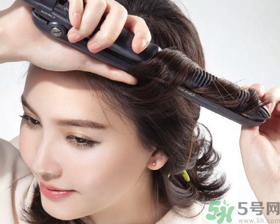 中長(zhǎng)微卷鮑伯頭怎么弄？大人味浪漫鮑伯頭