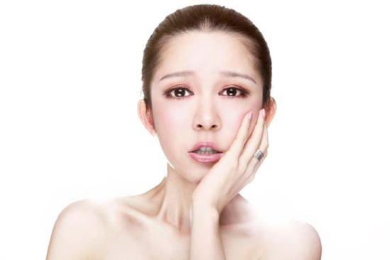 蘭薇兒水漾CC霜怎么樣？蘭薇兒水漾CC霜好用嗎？