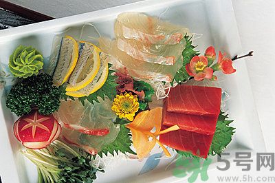 生魚片的做法是什么？如何自制生魚片？