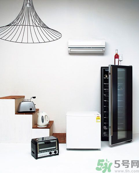 空調(diào)病有什么癥狀？怎樣防治空調(diào)??？