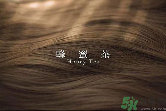 第一次自己染頭發(fā) 今年流行發(fā)色要怎么染？