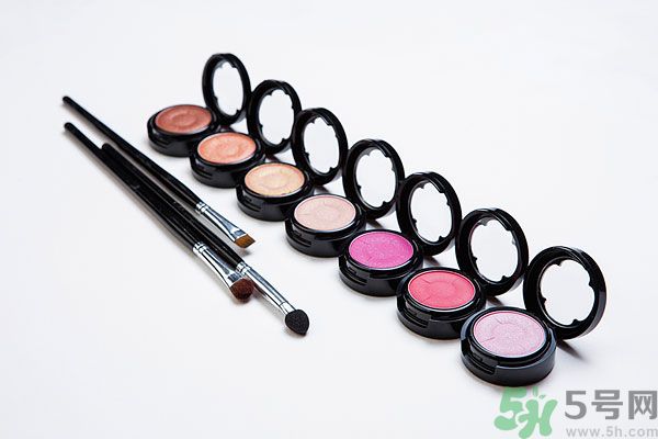 化妝刷如何使用效果好？化妝刷該怎么保養(yǎng)？