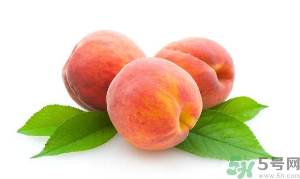 桃子上有紅點(diǎn)能吃嗎？桃子上有黑點(diǎn)可以吃嗎？