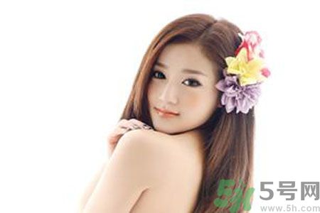 喝酒會導(dǎo)致皮膚出油嗎？皮膚出油喝酒好嗎？