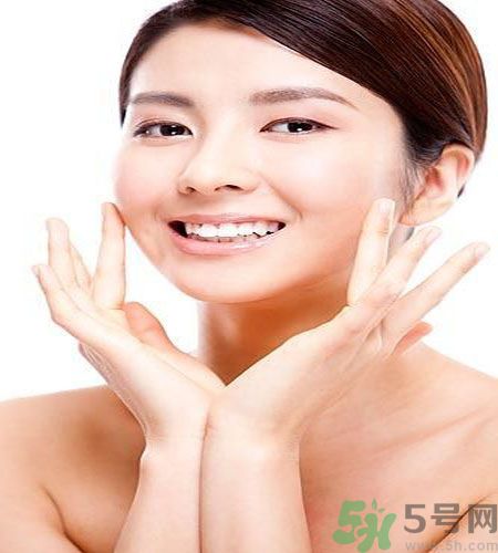 皮膚出油怎么辦？皮膚出油用什么面膜？