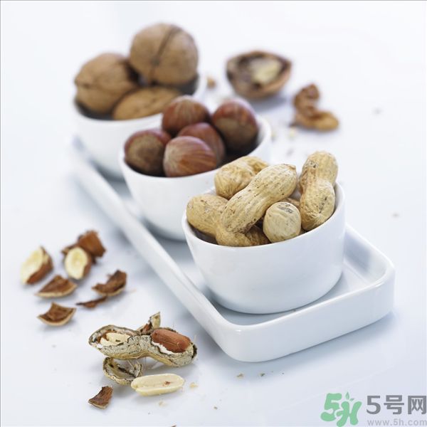 吃堅(jiān)果有什么好處？吃堅(jiān)果要注意什么？