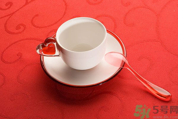 綠山咖啡價格是多少錢一斤？綠山咖啡和藍(lán)山咖啡哪個貴