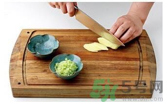 白切雞怎么入味？白切雞怎么做好吃？