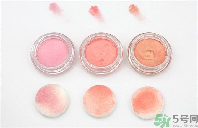 耳朵腮紅哪種顏色好看？畫(huà)耳朵腮紅要注意什么？