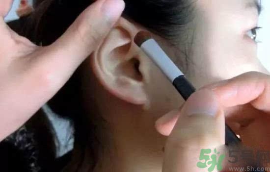 耳朵腮紅哪種顏色好看？畫(huà)耳朵腮紅要注意什么？