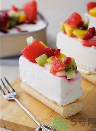 怎么用冰箱做甜點(diǎn)？冰箱甜點(diǎn)怎么做？