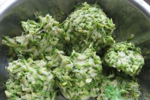 槐花怎么做好吃？槐花的做法有哪些？