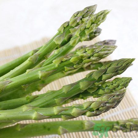 吃蘆筍有什么好處？蘆筍有什么營養(yǎng)價值？