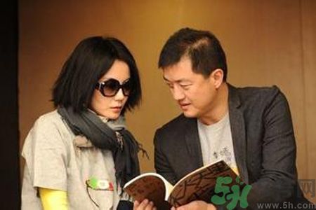 李亞鵬寫給王菲的情詩寫了什么？王菲和李亞鵬為什么離婚？