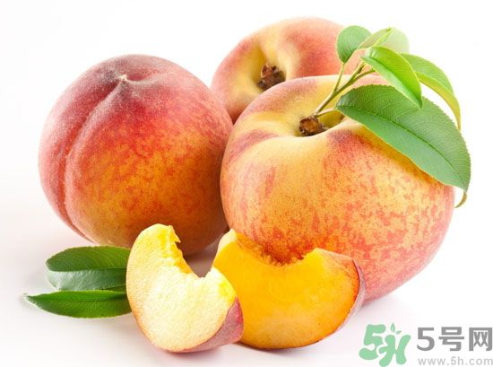 桃子吃多了容易便秘嗎？桃子吃多了會(huì)肚子疼嗎？