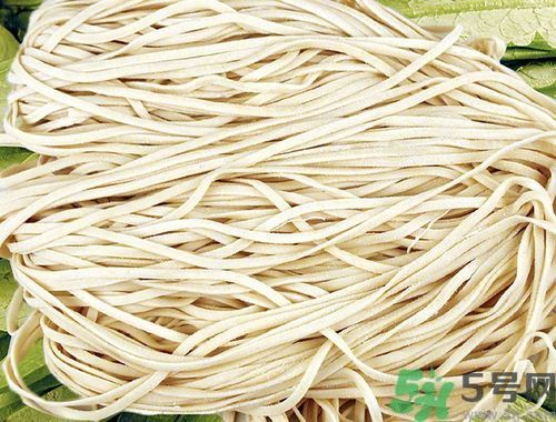 吃冰淇淋拉肚子是怎么回事？吃冰淇淋后拉肚子怎么辦？