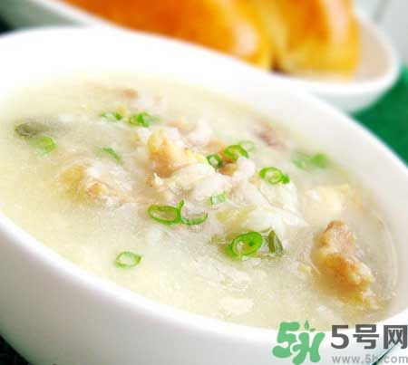 吃冰淇淋拉肚子是怎么回事？吃冰淇淋后拉肚子怎么辦？