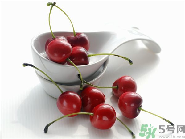 來月經(jīng)能吃櫻桃嗎？經(jīng)期吃櫻桃好嗎？