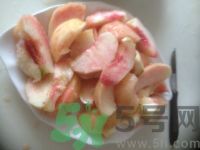 寶寶可以吃桃子嗎？寶寶吃桃子好不好？