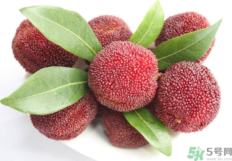 高血壓可以吃楊梅嗎？吃楊梅血壓會(huì)升高嗎？