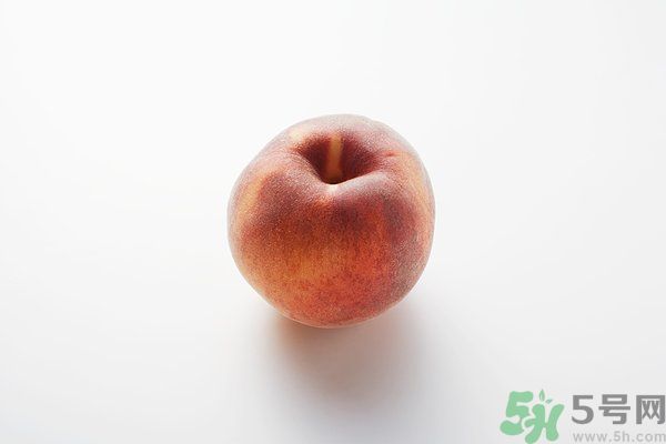 咳嗽能吃桃子嗎？咳嗽吃桃子好嗎？