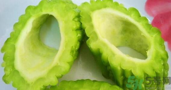 苦瓜生吃能減肥嗎？苦瓜能生吃嗎？