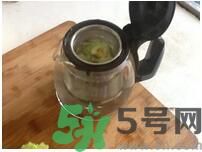 苦瓜泡水喝有什么好處？苦瓜泡水喝好嗎？