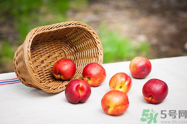 吃桃子會脹氣嗎？吃桃子注意事項有哪些？