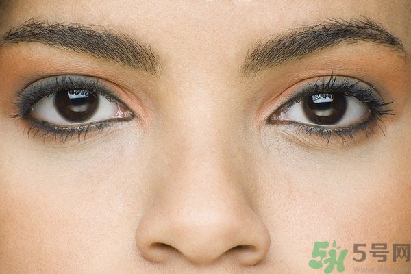 眉周紋是怎么形成的？眉周紋怎么去除？