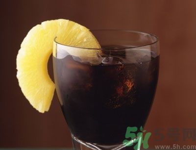 喝可樂會長胖嗎？喝可樂的熱量是多少？