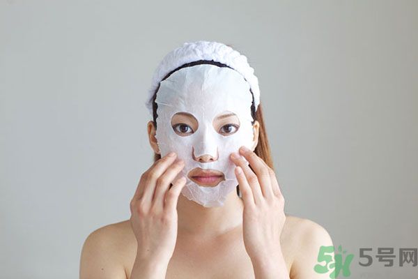 檸檬汁蛋清面粉做面膜能祛斑嗎？檸檬汁蛋清面粉能做面膜嗎？