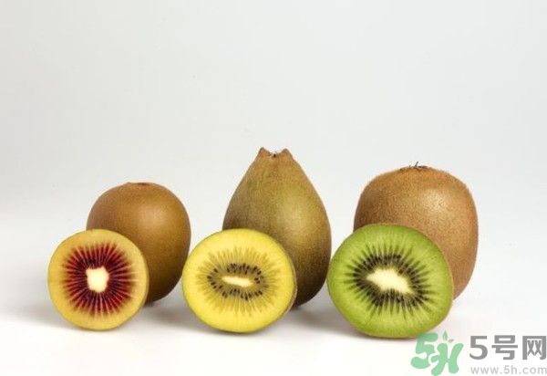 獼猴桃扁嘴的好嗎？獼猴桃扁嘴好還是尖嘴好？