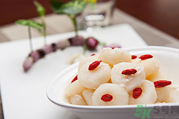 榴蓮和荸薺能一起吃嗎？吃過榴蓮后可以吃荸薺嗎？