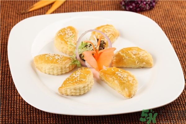 榴蓮和荸薺能一起吃嗎？吃過榴蓮后可以吃荸薺嗎？