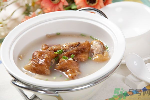 姬松茸燉豬蹄能放花生嗎？姬松茸燉豬蹄的做法？