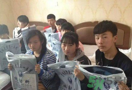 初中生全體甲醛中毒是怎么回事？初中生全體甲醛中毒是哪個(gè)學(xué)校？