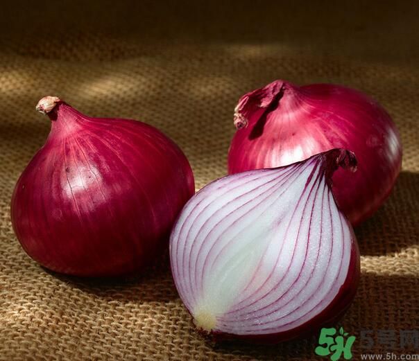 吃洋蔥會長痘嗎？長痘可以吃洋蔥嗎？