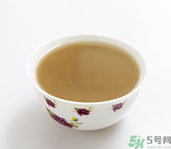 綠豆煮出來為什么是紅色的？怎么煮綠豆湯不發(fā)紅？