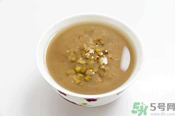 綠豆煮出來為什么是紅色的？怎么煮綠豆湯不發(fā)紅？