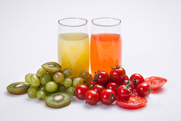 蔬菜汁可以使皮膚變白嗎？蔬菜汁加熱能當(dāng)護膚水用嗎？