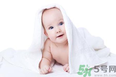 寶寶可以用清涼油嗎？寶寶多大了可以用清涼油？