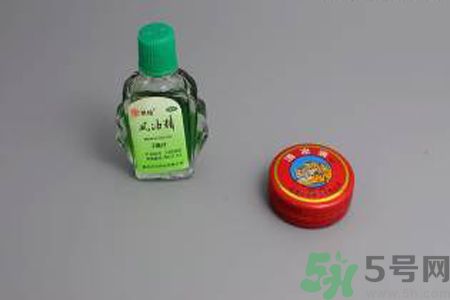 清涼油和風油精的區(qū)別？清涼油和風油精哪一個好？